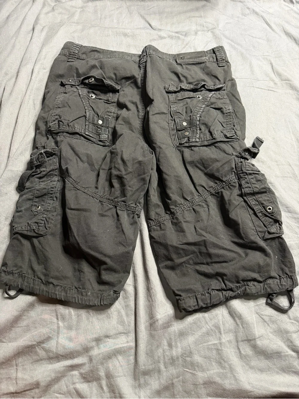 Men's Cargo Shorts in Black — Multi-Pocket Utility Design